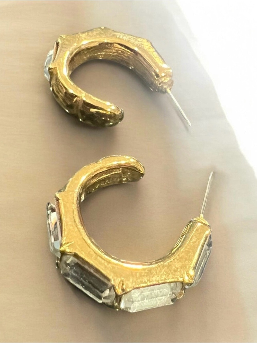 Beautiful Vintage Gold Tone Trifari Hoop With emerald cut Rhinestones Earrings.
